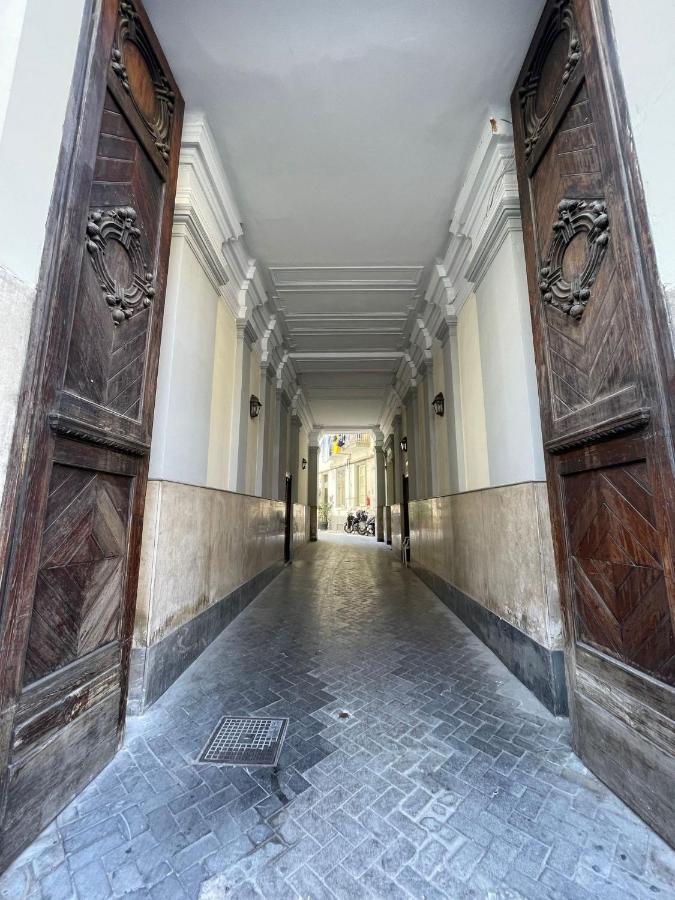 Santa House Apartment Naples Exterior photo